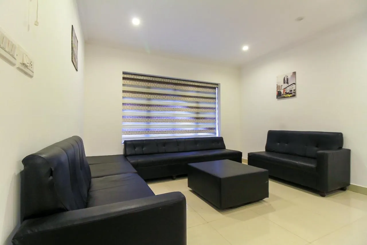 Oyo 26990 Hotel Ivory Grande Kalpetta